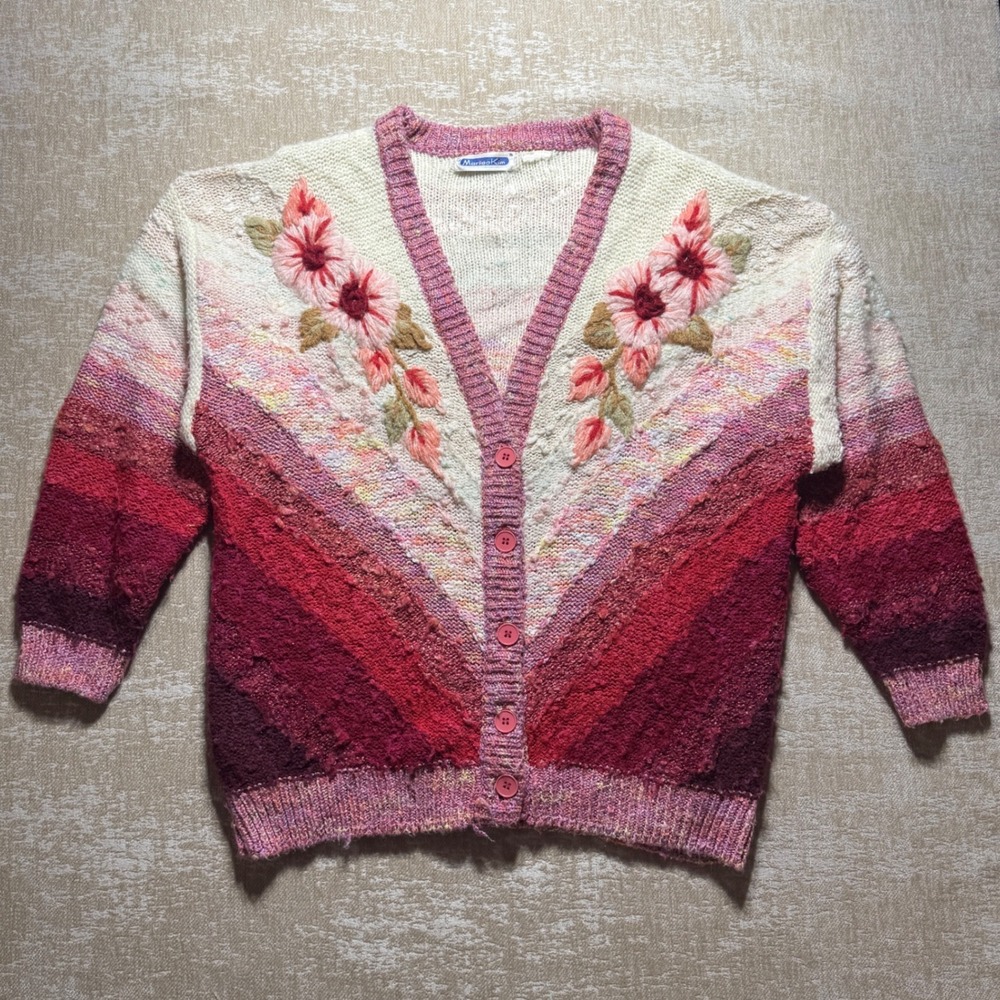 Marisa Christina Vintage Floral Embroidered Ombre Knit Cardigan Sweater Pink Red